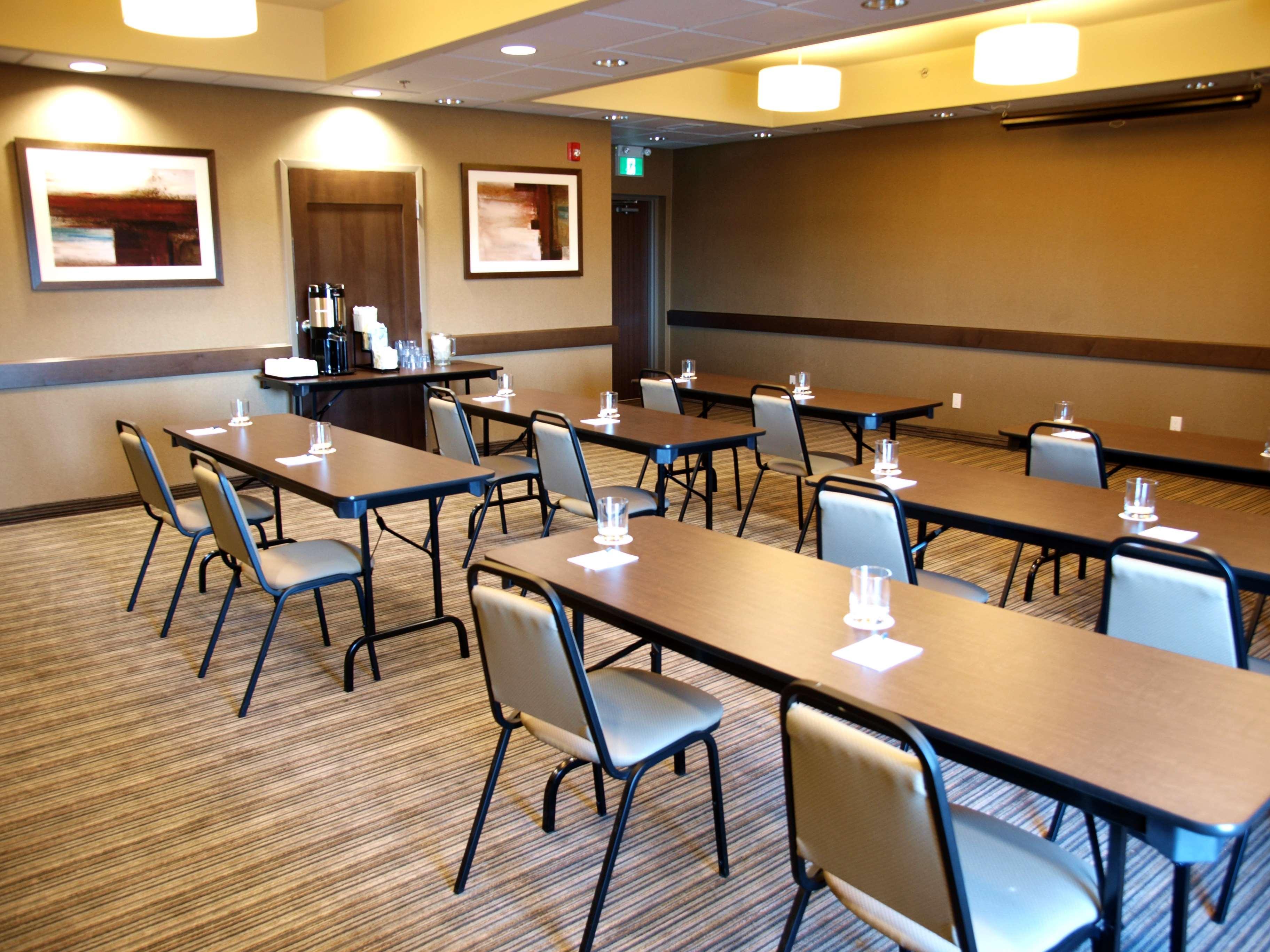 Headingley Best Western Plus Winnipeg West מראה חיצוני תמונה